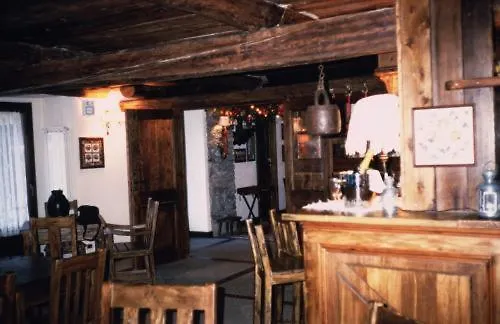 Tavernier Otel Courmayeur